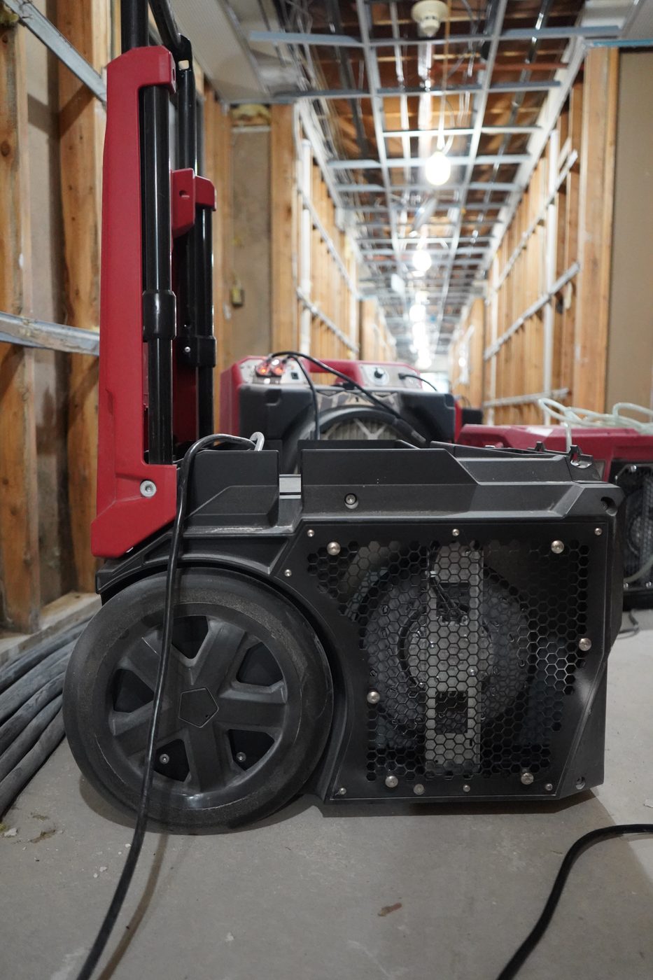 Professional drying equipment deployed in an Auburn Hills, MI property