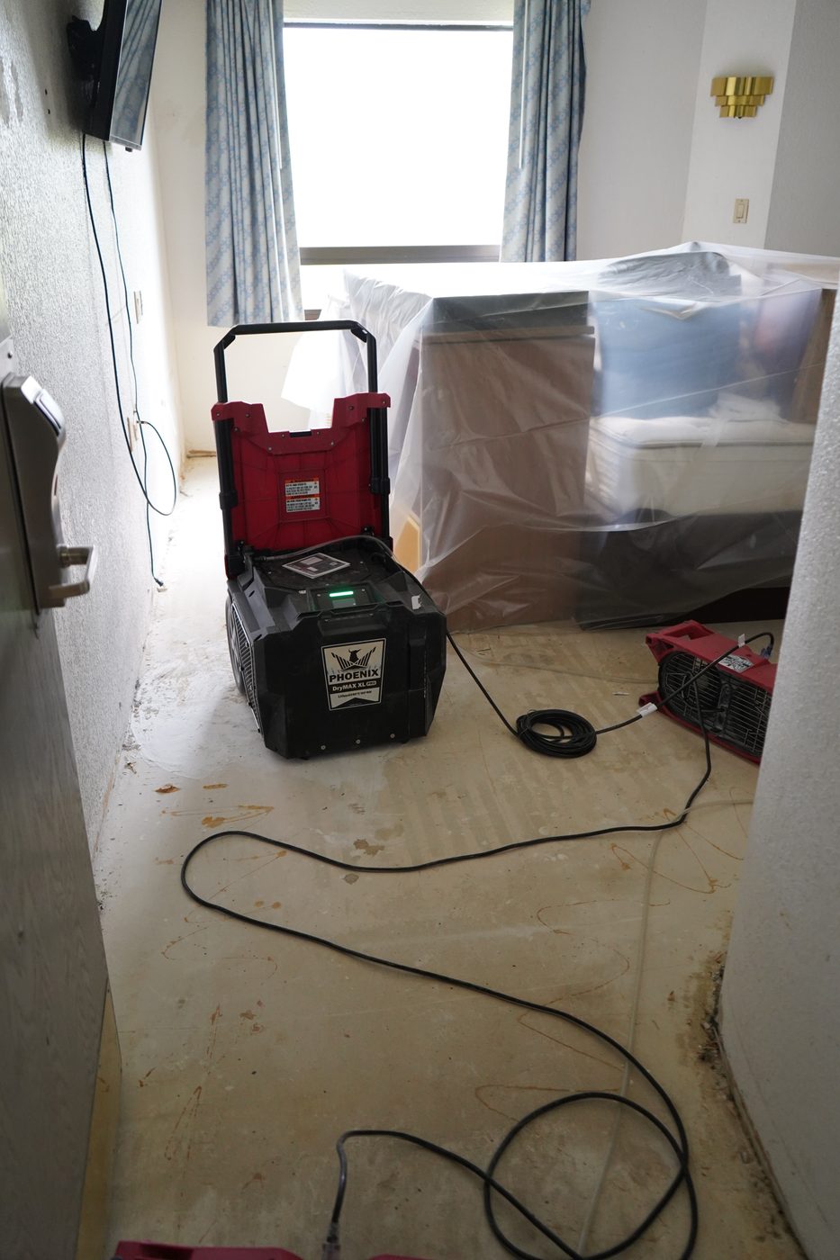 Contents wrapped and drying equipment running